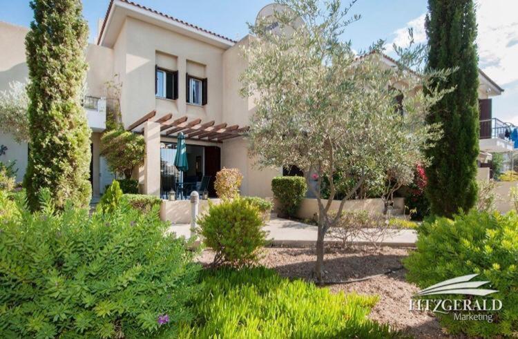 Owls Nest Townhouse Villa Paphos Ngoại thất bức ảnh