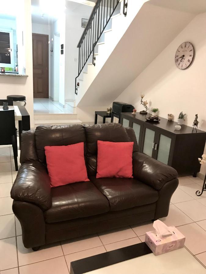 Owls Nest Townhouse Villa Paphos Ngoại thất bức ảnh